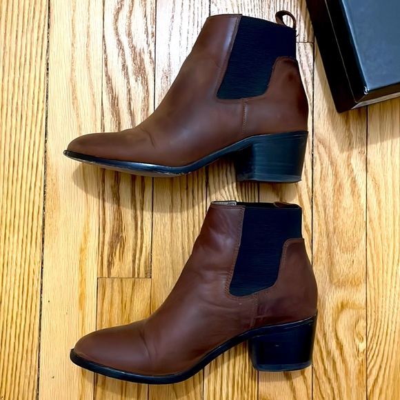 MAKE AN OFFER!!!! Brown Booties - Matt Bernson good condition - Picture 1 of 7